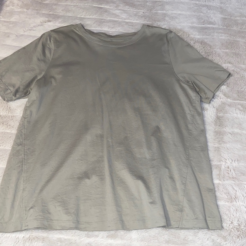 Lululemon Relaxed fit organic cotton tee